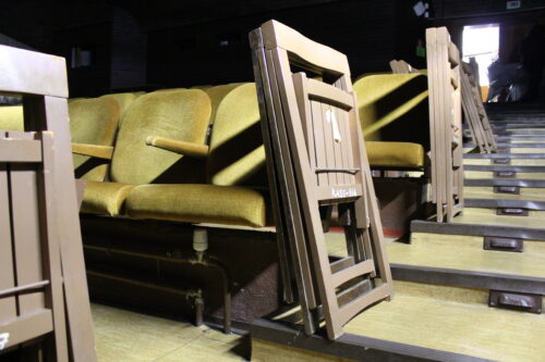The design specifics of the cinema and theatre hall are the foldable seats located on the sides of the auditorium